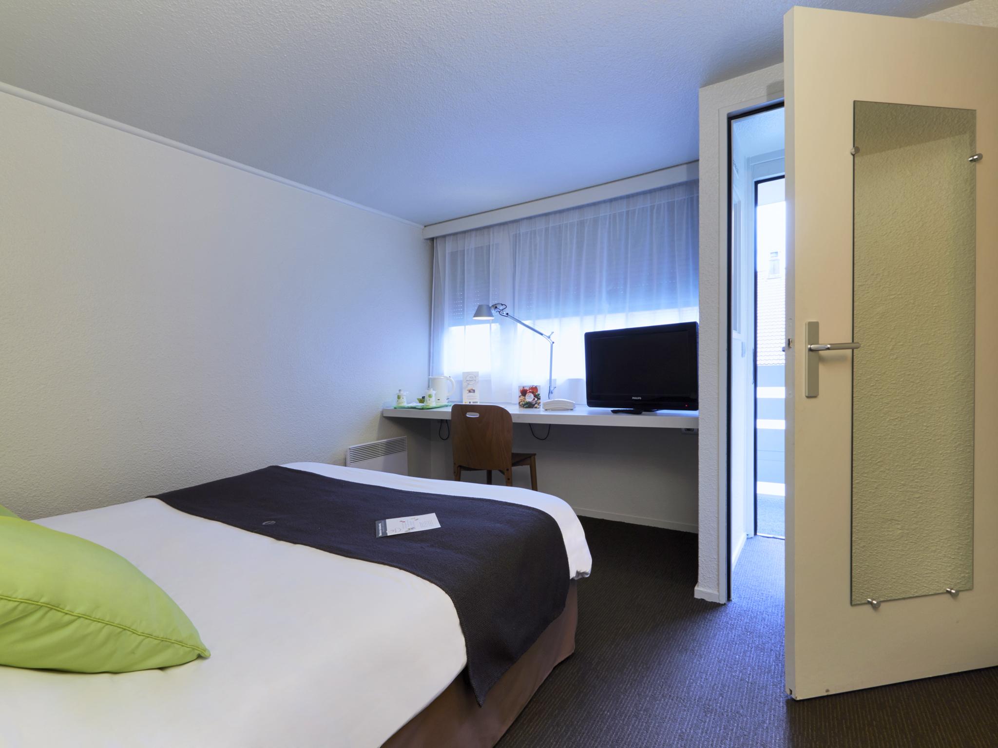 Campanile Lille - Seclin Hotell Eksteriør bilde