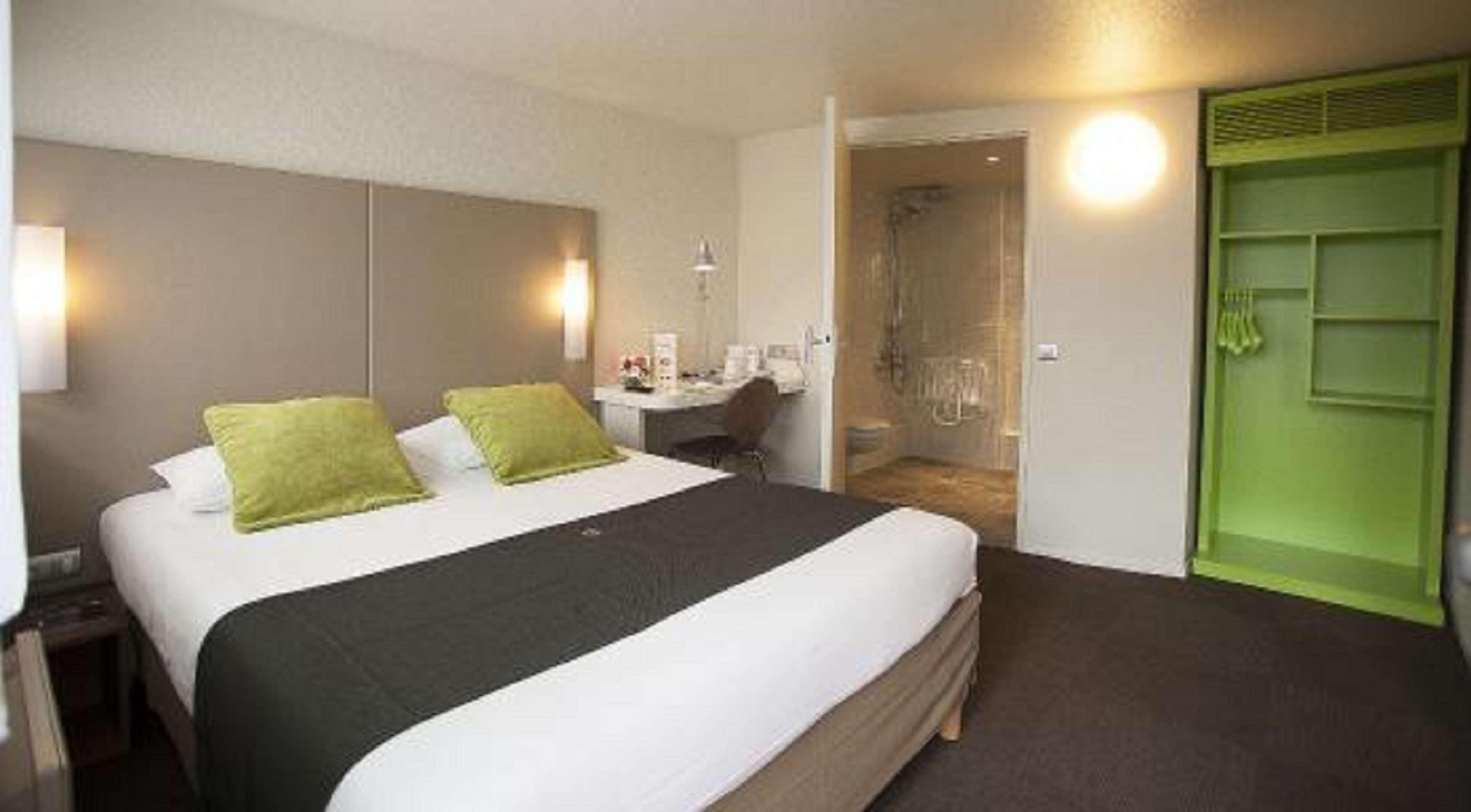 Campanile Lille - Seclin Hotell Eksteriør bilde